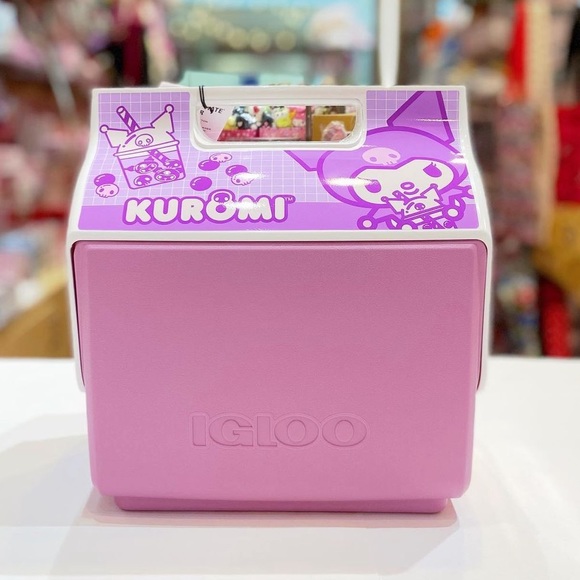 Kuromi and My Melody Igloo Cooler - Picture 9 of 13
